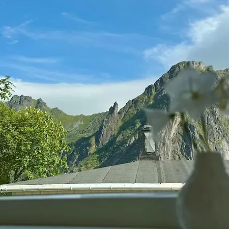 Villa Idyllisk Enebolig! *