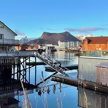 Idyllisk Enebolig!