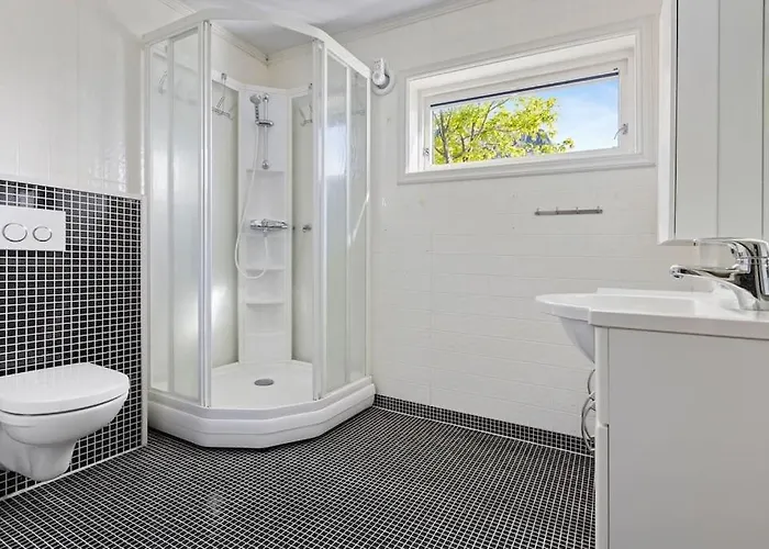 Idyllisk Enebolig! Villa