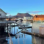 Idyllisk Enebolig!